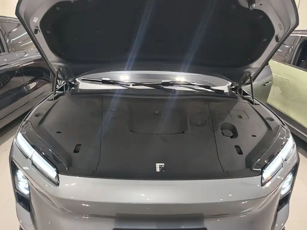 NIO EC6 — миниатюра 20