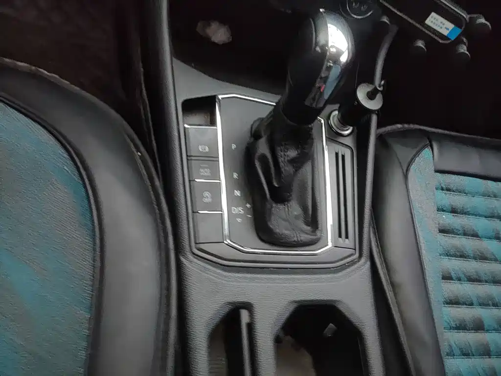 Volkswagen Lavida — миниатюра 10