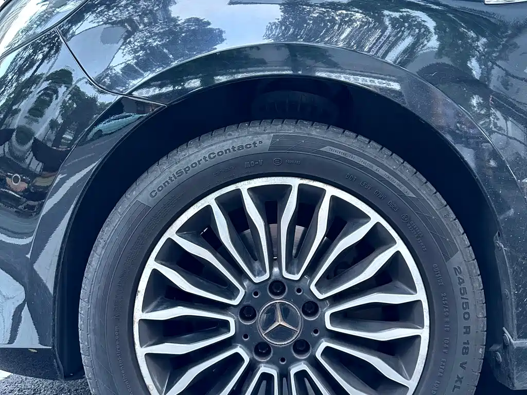 Mercedes-Benz V-Class — миниатюра 4