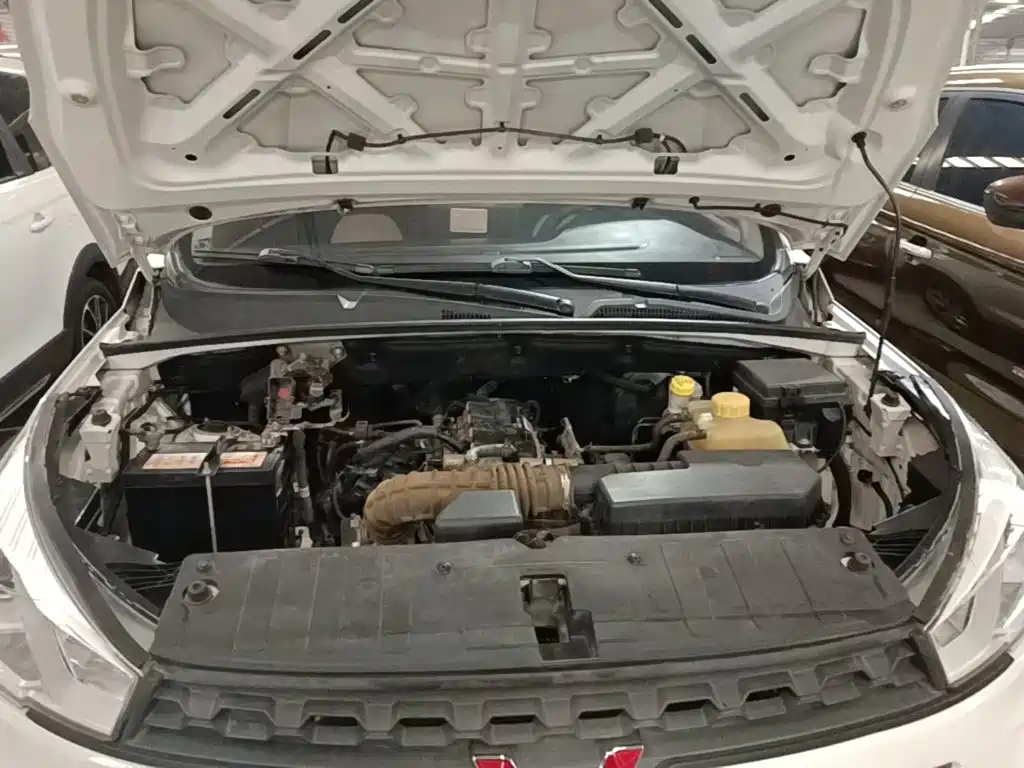 Wuling Hongguang S3 — миниатюра 20
