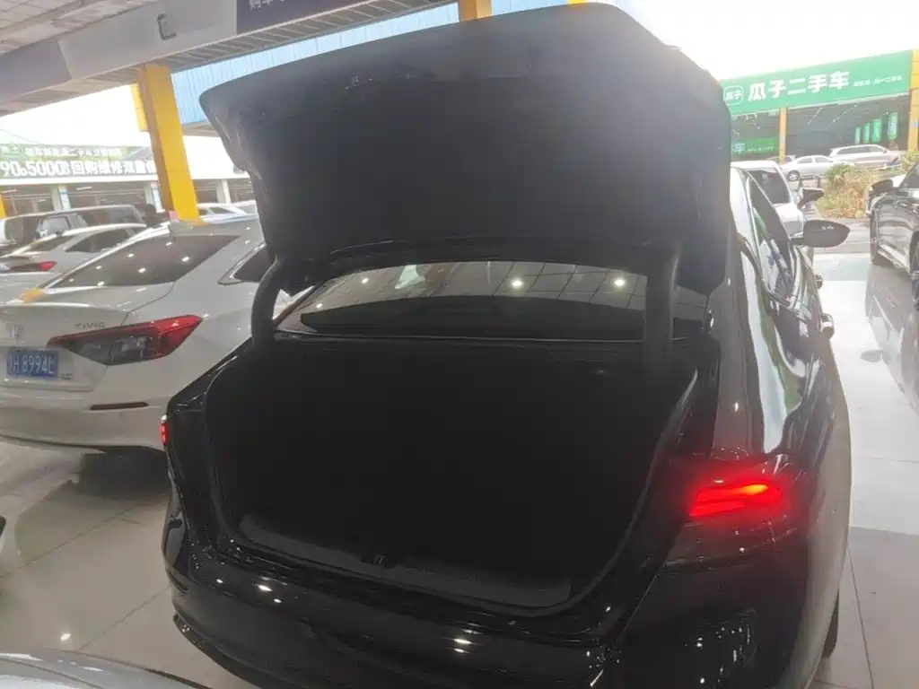 Honda Accord — миниатюра 19