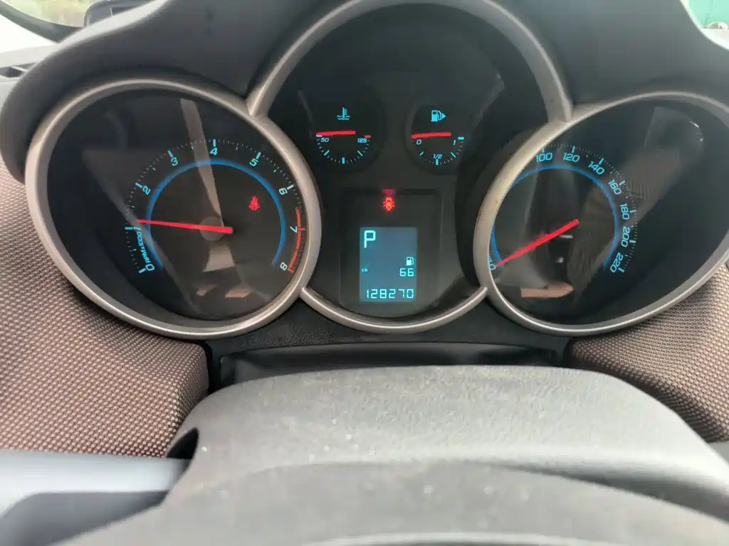 Chevrolet Cruze — миниатюра 9