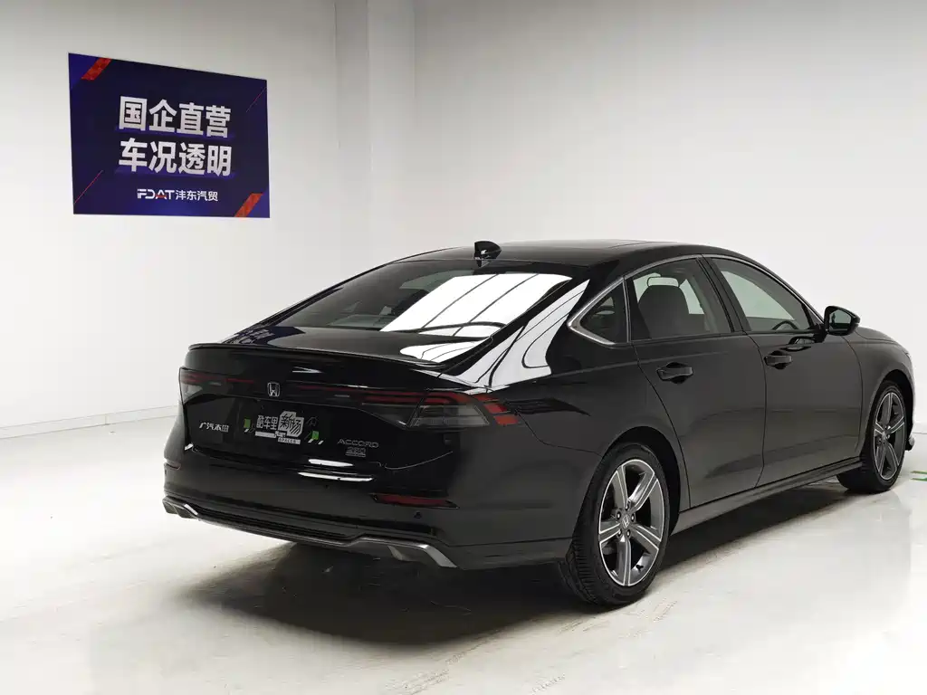 Honda Accord — миниатюра 4