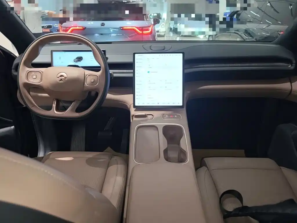 NIO ES6 — миниатюра 10