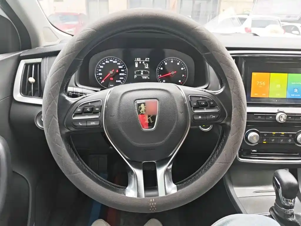 Roewe i6 Classic — миниатюра 11