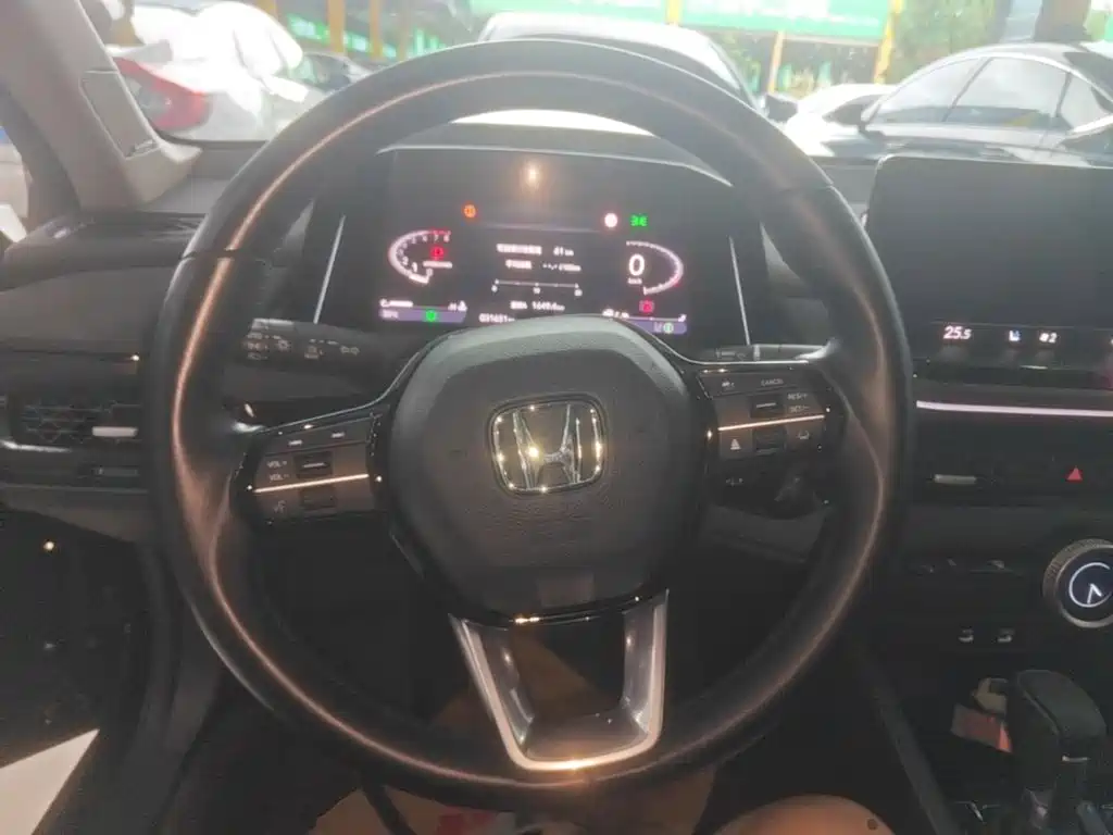 Honda Accord — миниатюра 11