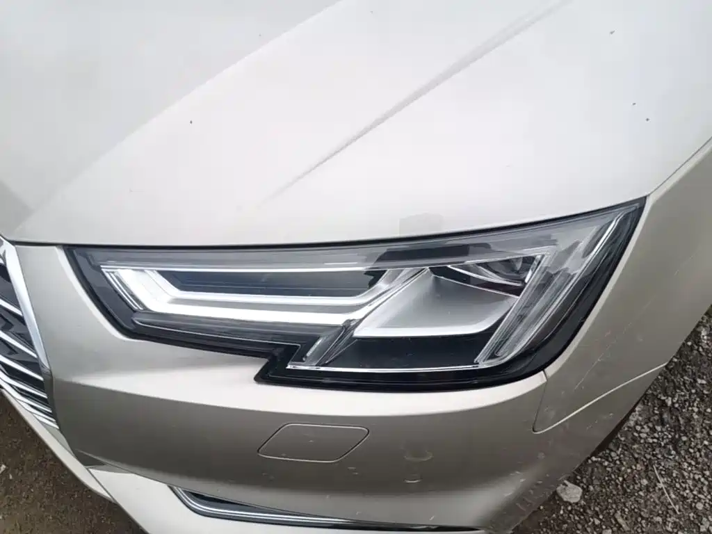 Audi A4L — миниатюра 24