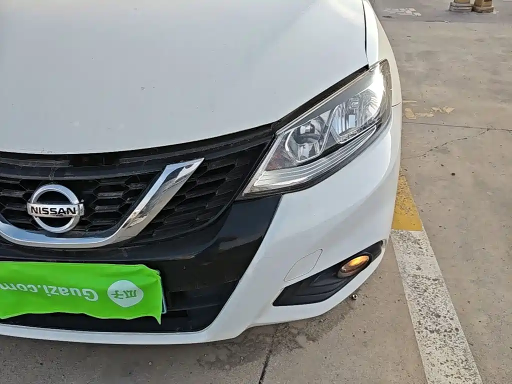 Nissan Tiida — миниатюра 24