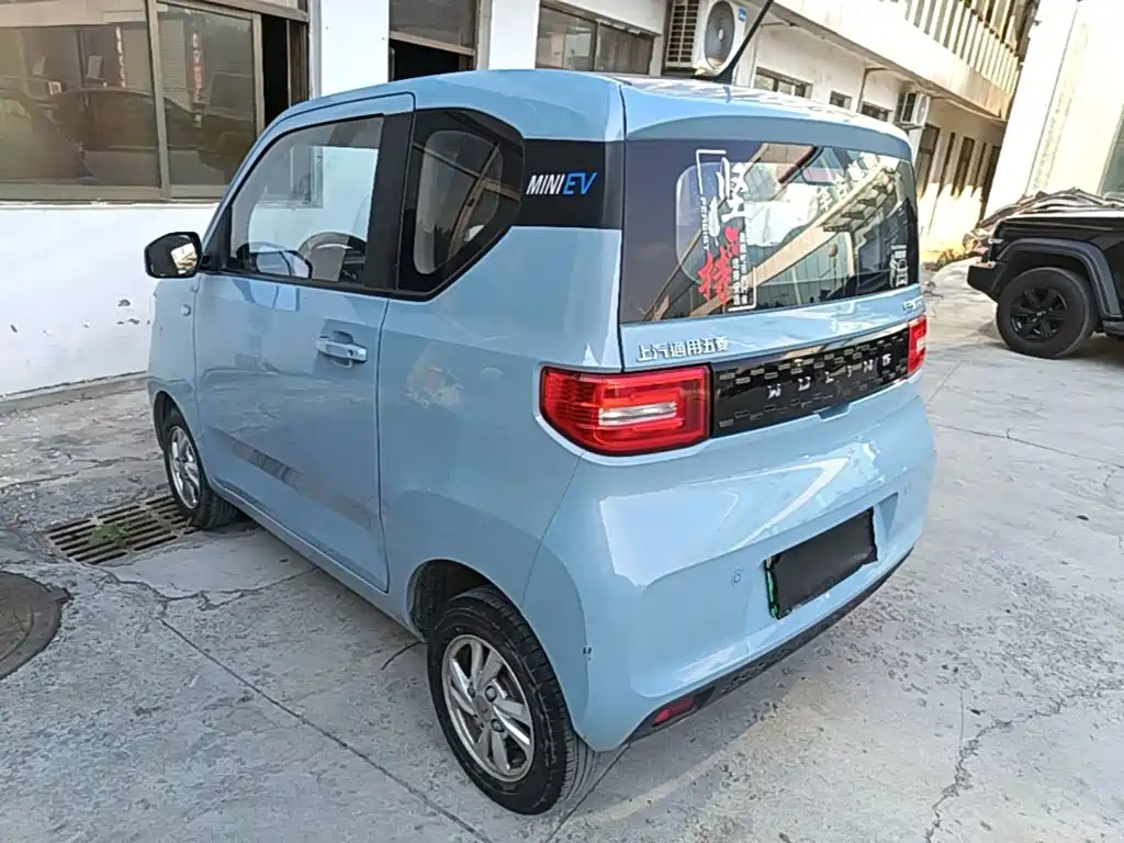 Wuling MINIEV — миниатюра 5