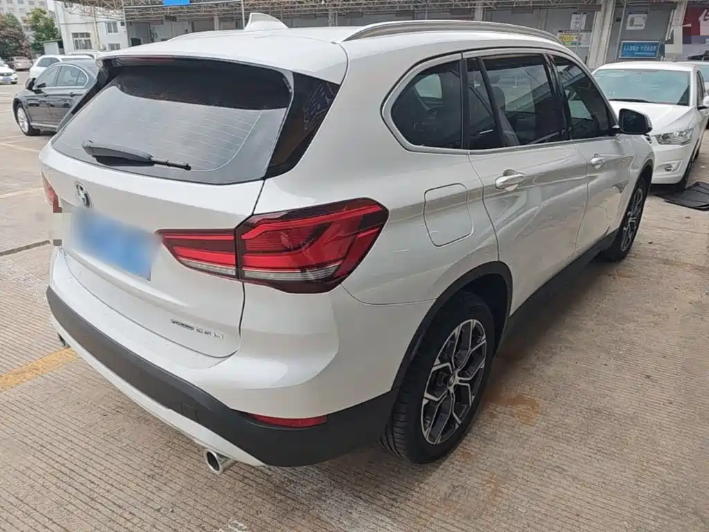 BMW X1 — миниатюра 7