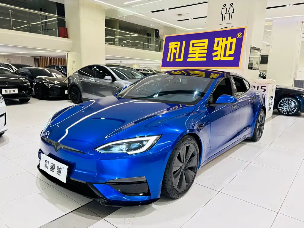 Tesla Model S 2023