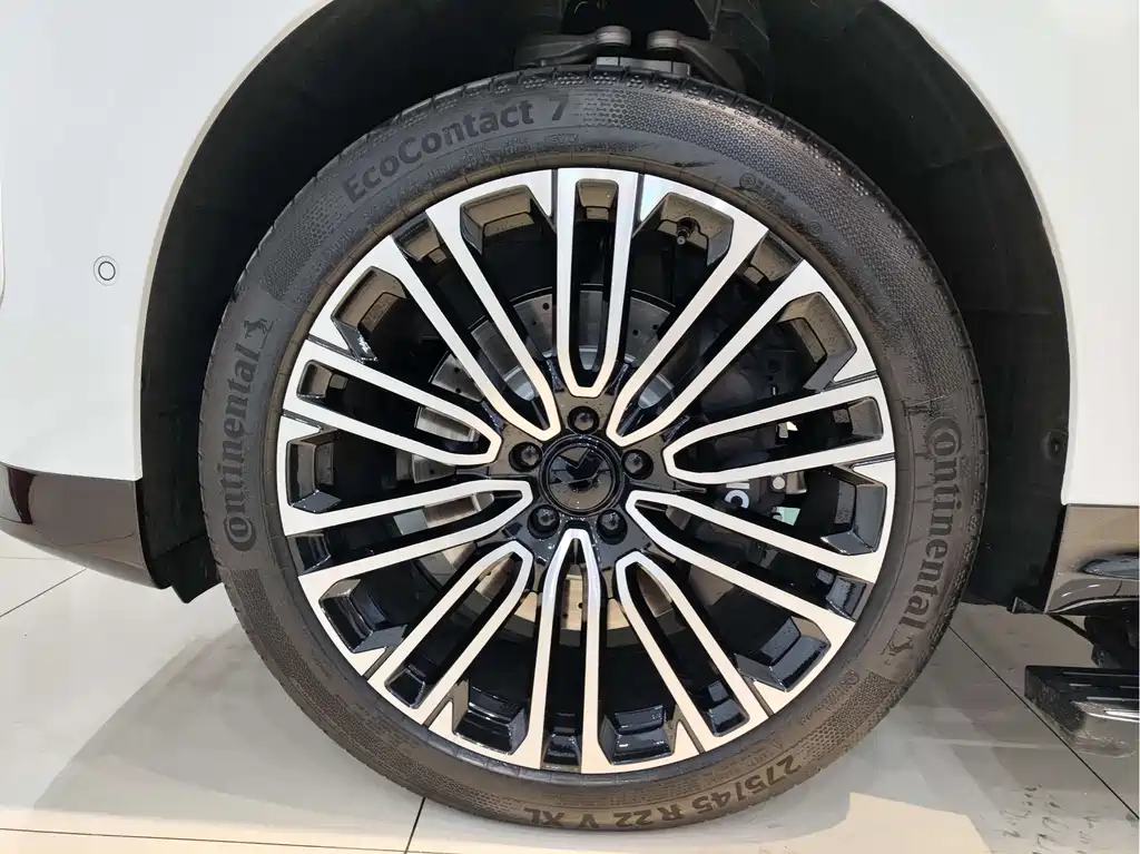 NIO ES9 — миниатюра 21