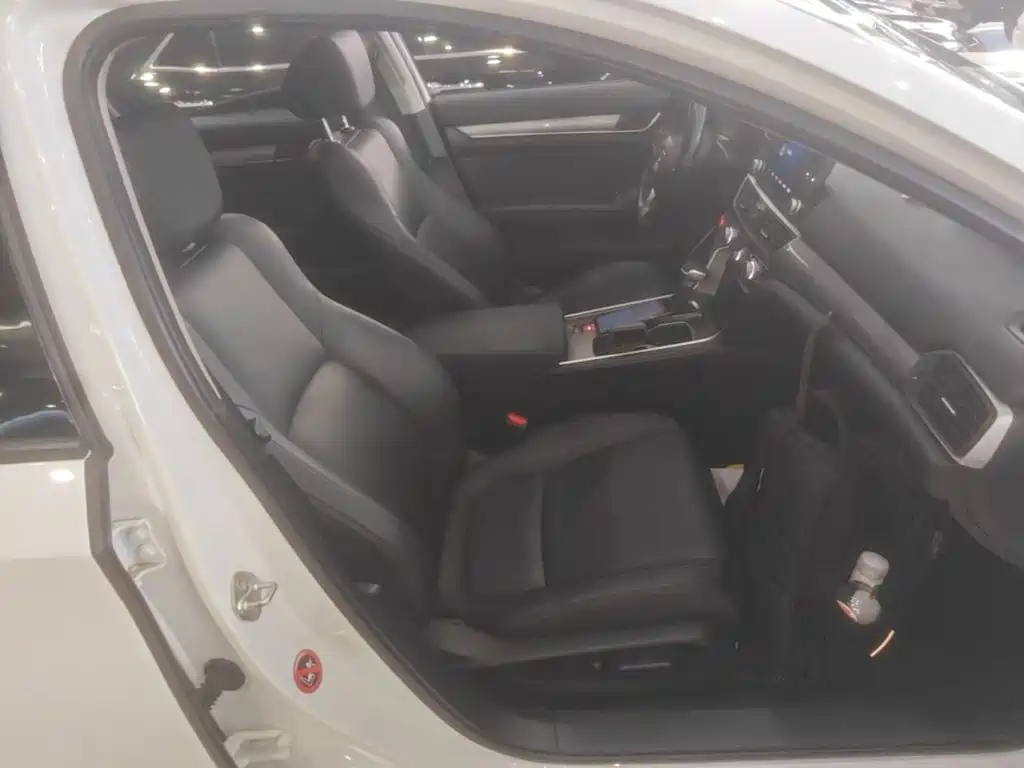 Honda Accord — миниатюра 25