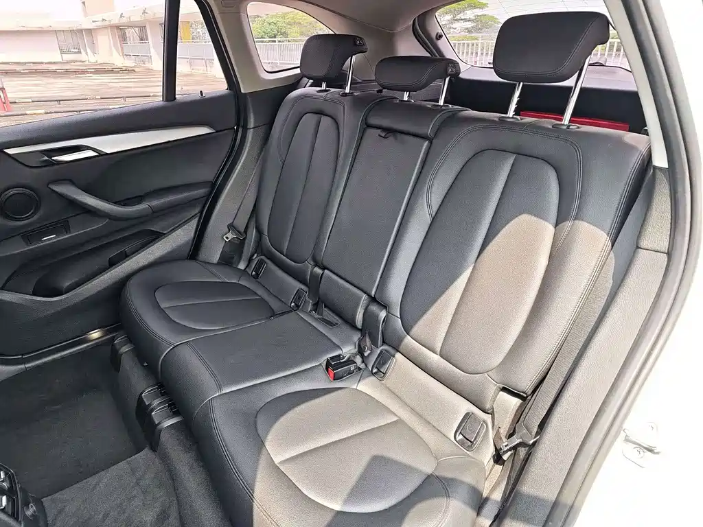 BMW X1 — миниатюра 11