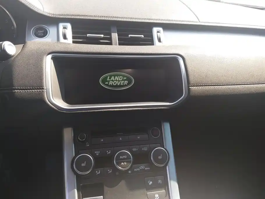 Land Rover Evoque — миниатюра 13