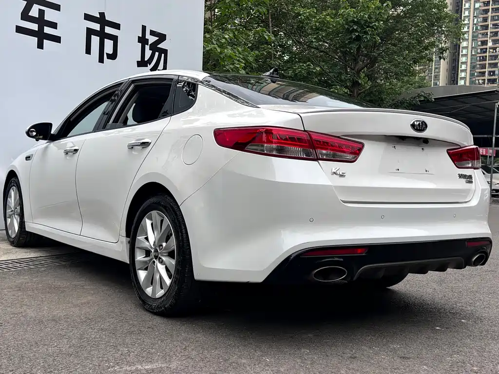 Kia K5 — миниатюра 33