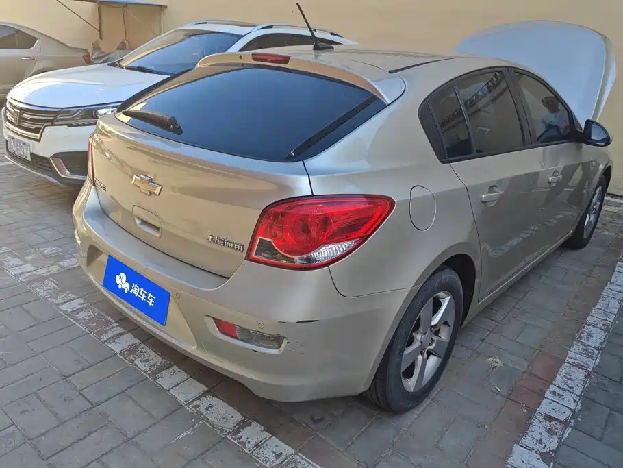 Chevrolet Cruze — миниатюра 3
