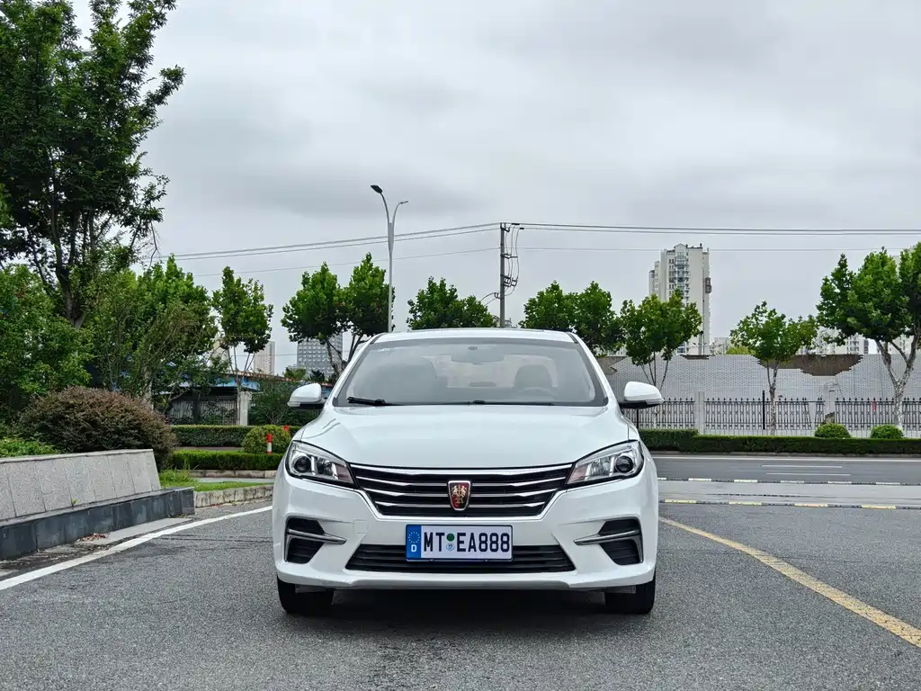 Roewe 360 — миниатюра 2
