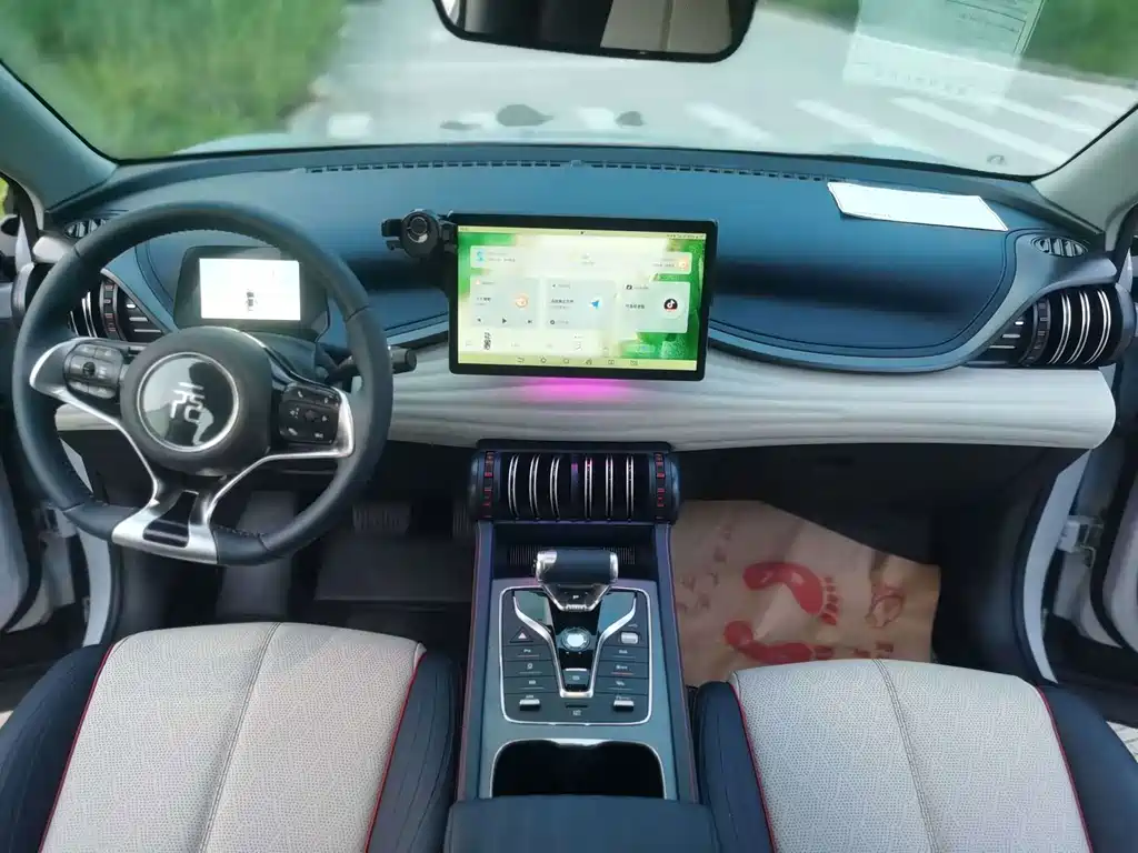 BYD Yuan Plus — миниатюра 4