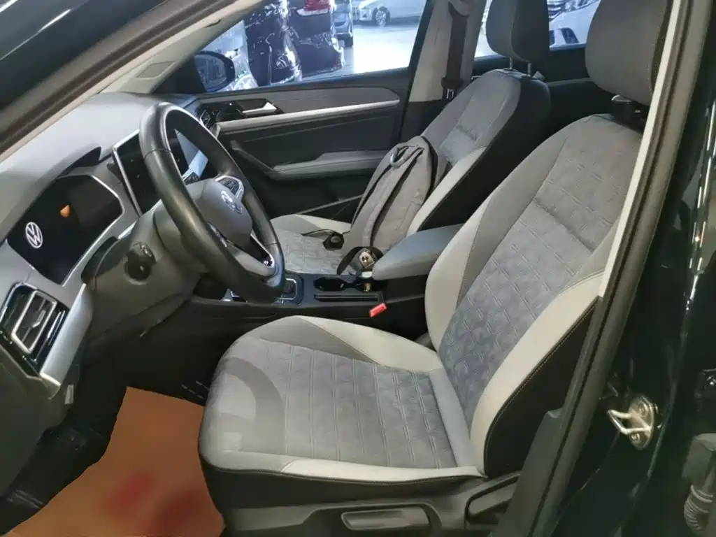 Volkswagen Lavida — миниатюра 15
