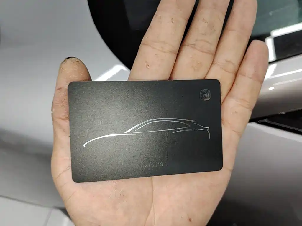 Xiaomi YU7 — миниатюра 9