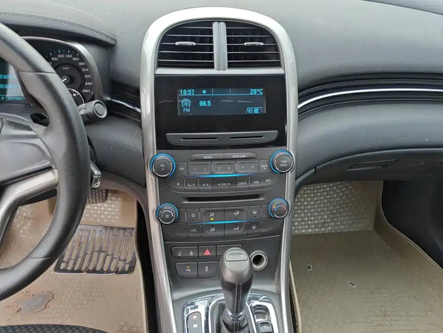 Chevrolet Malibu — миниатюра 13