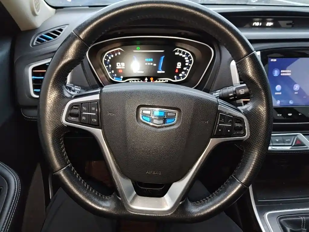 Geely Vision X6 — миниатюра 11