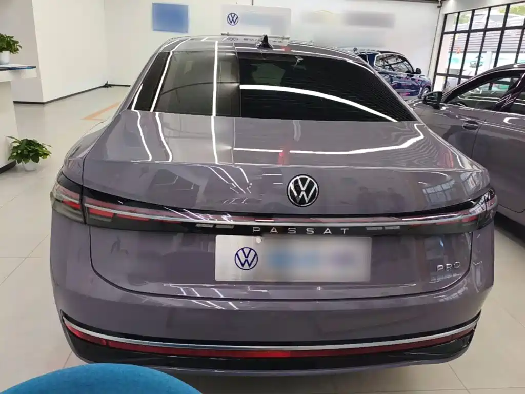 Volkswagen Passat — миниатюра 6