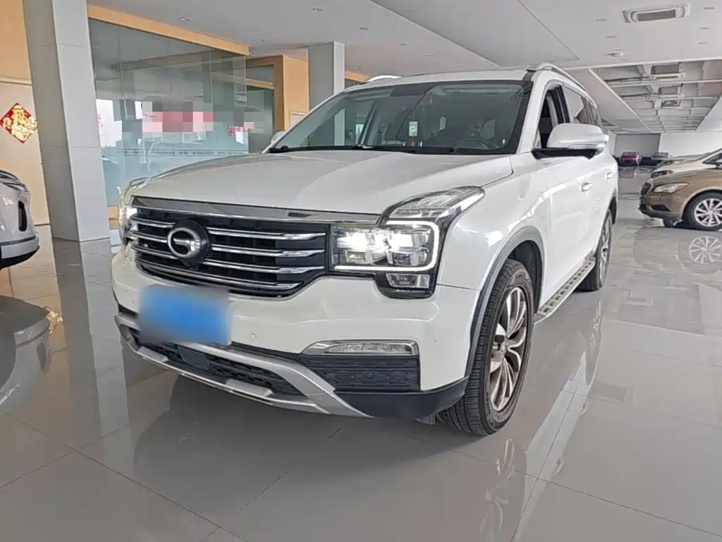 2017 GAC Trumpchi GS8 - zdjęcie 1 z 25