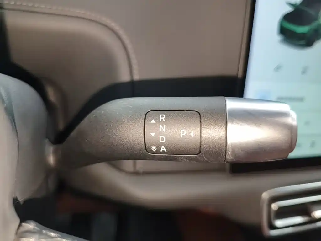 Li Auto Li L9 — миниатюра 14