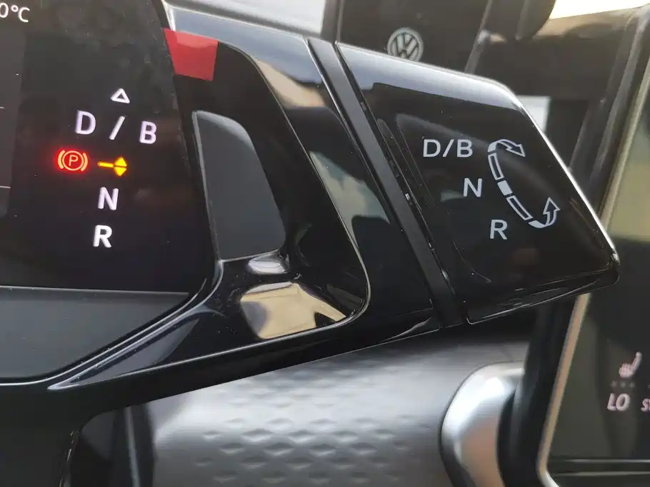 Volkswagen ID.6 X — миниатюра 16