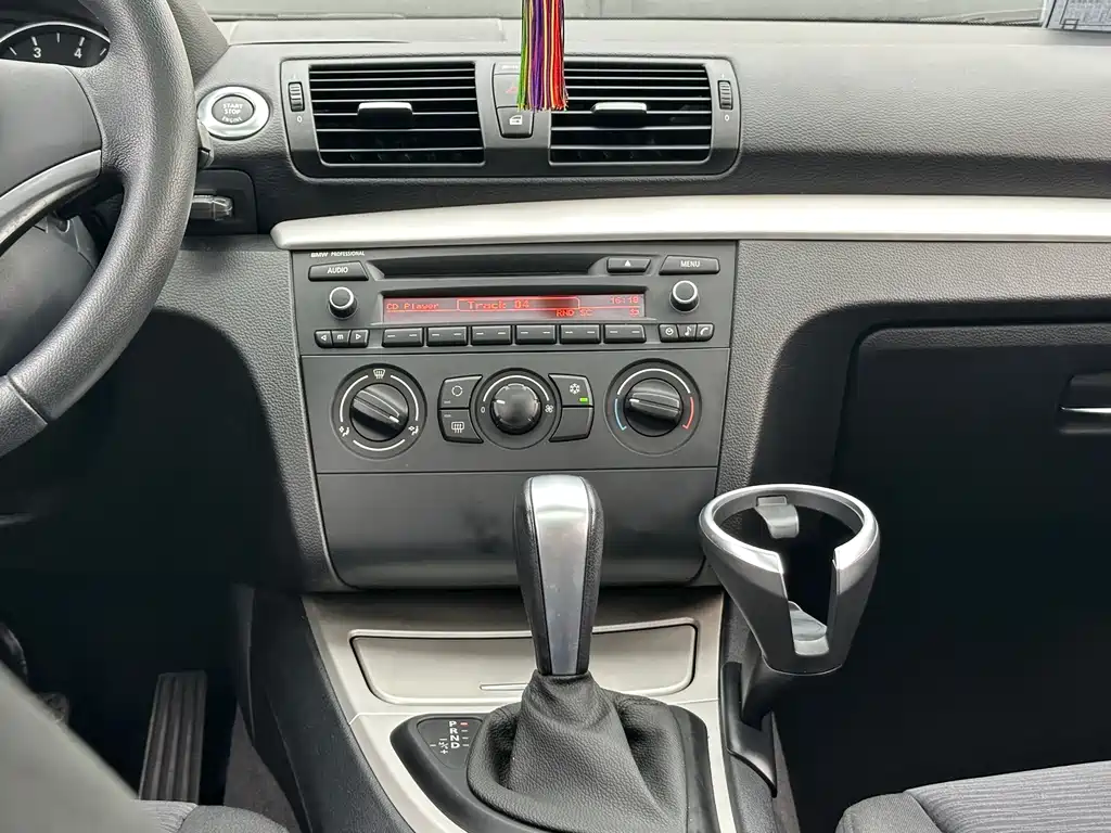 BMW 1 Series (Import) — миниатюра 18