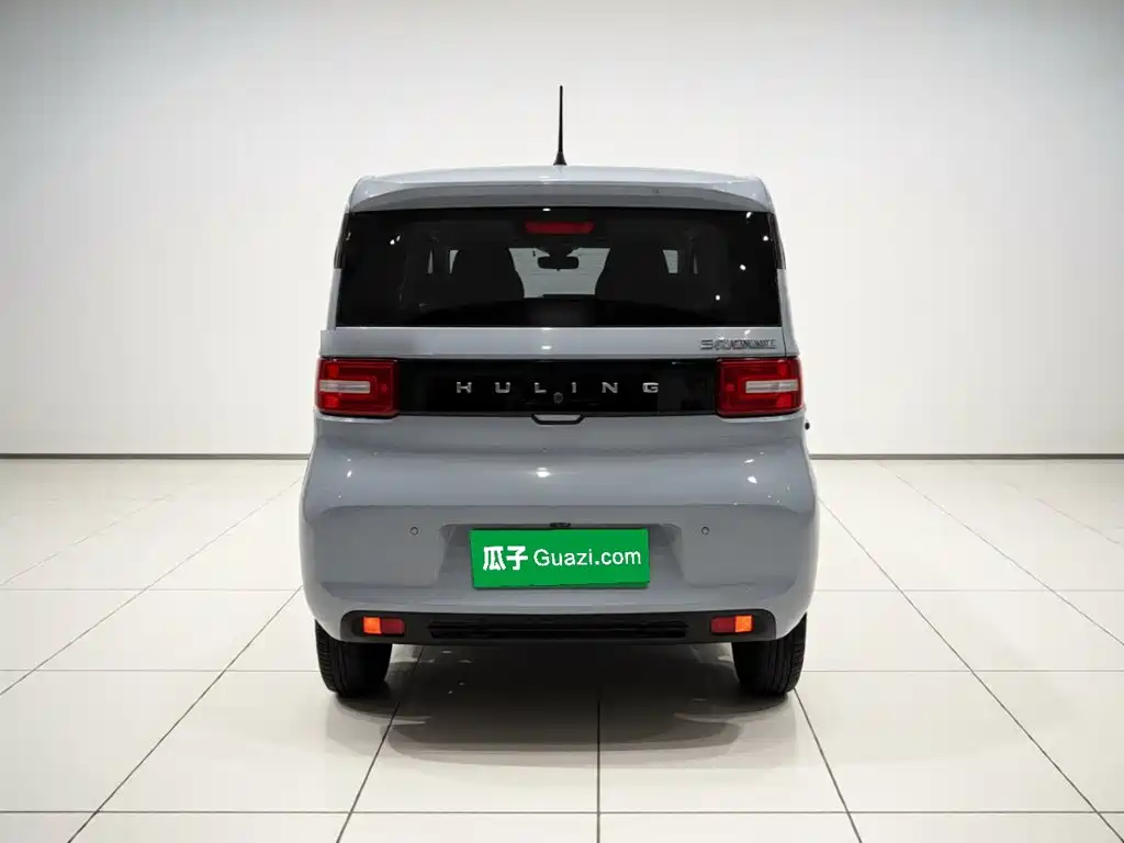 Wuling MINIEV — миниатюра 5