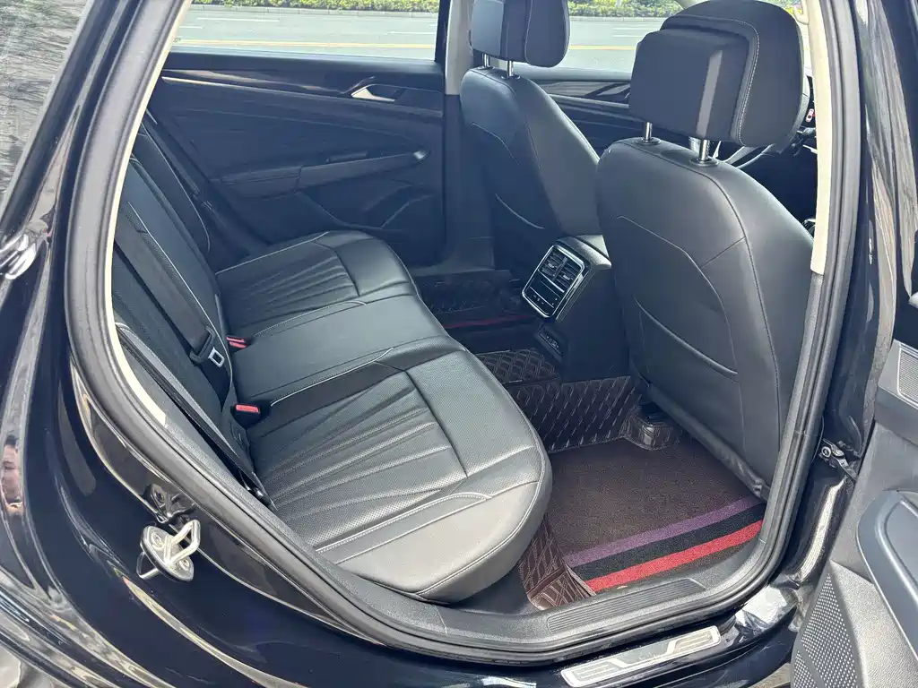 Volkswagen Passat — миниатюра 15