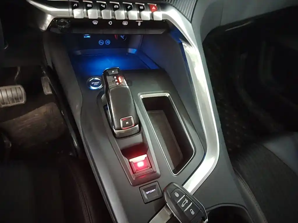 Peugeot 5008 — миниатюра 14