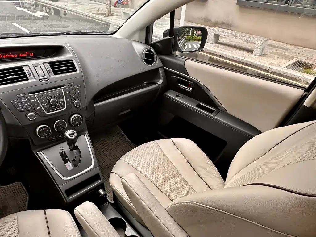Mazda 5 — миниатюра 11