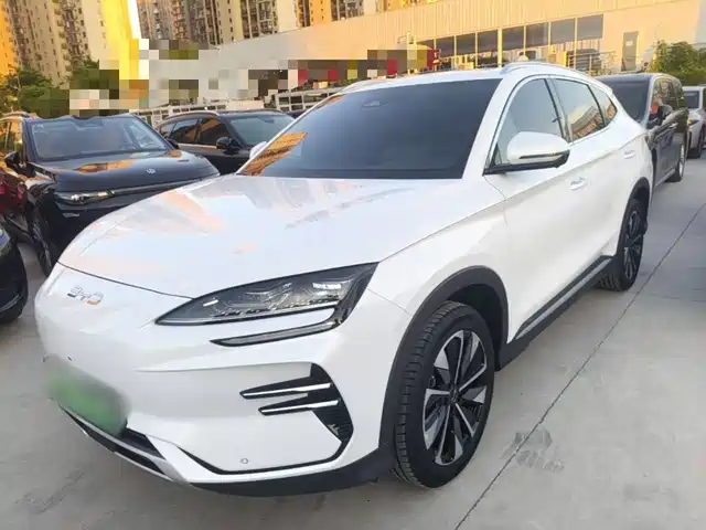 2025 BYD Song EV