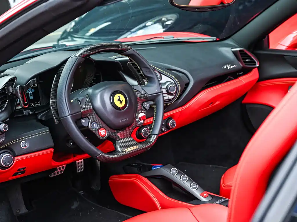 Ferrari 488 — миниатюра 14