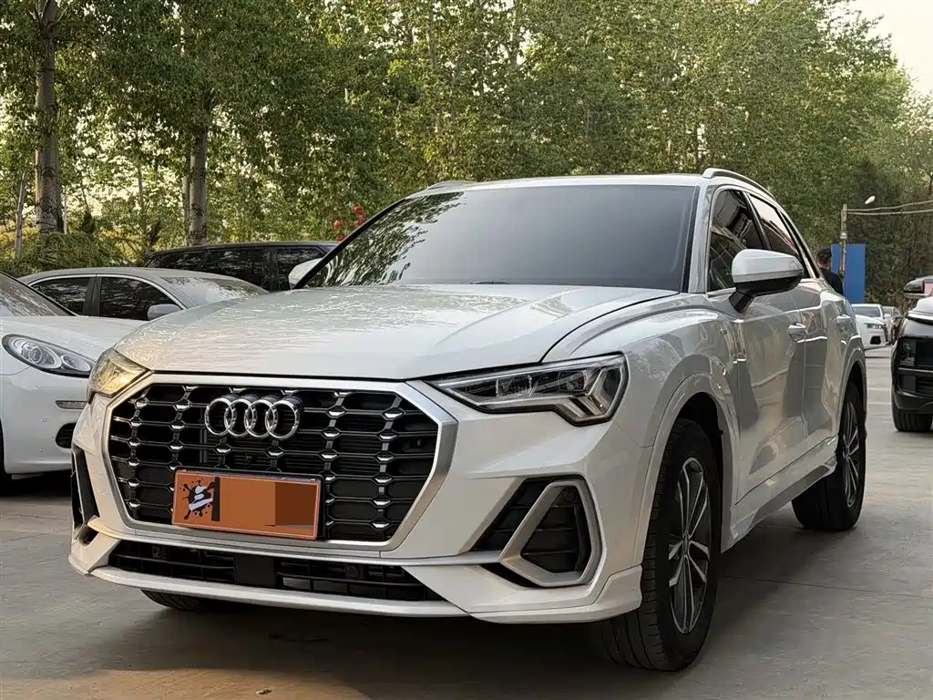Audi Q3 2023