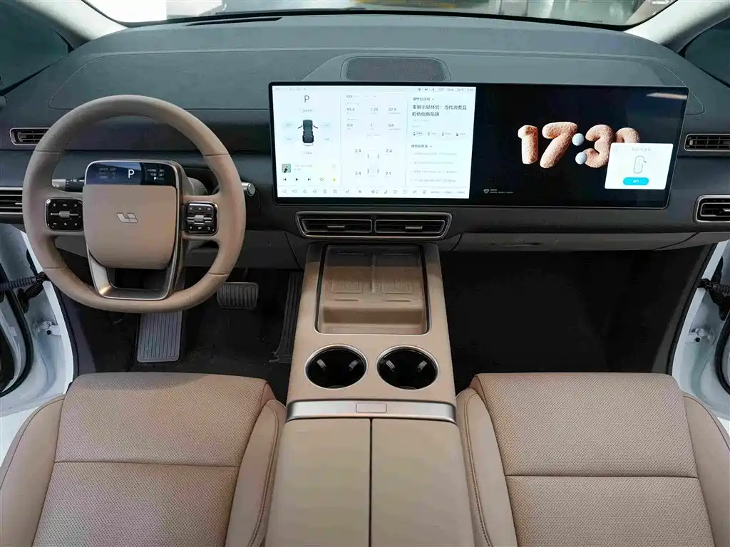 Li Auto Li MEGA — миниатюра 10