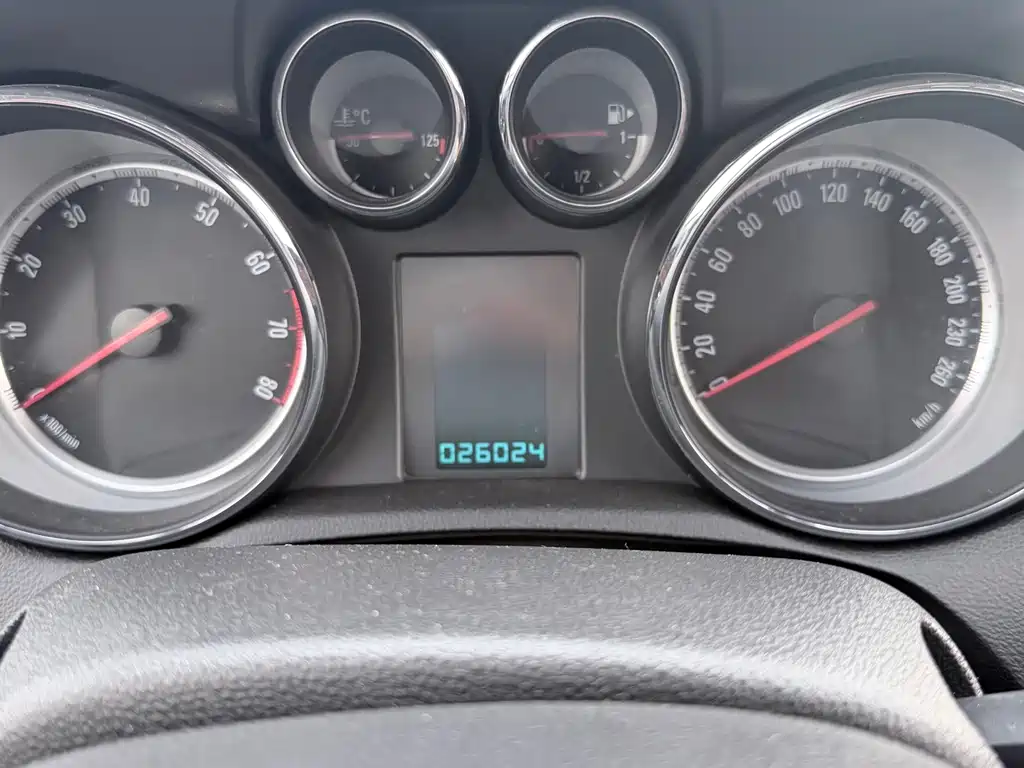 Buick Encore — миниатюра 9