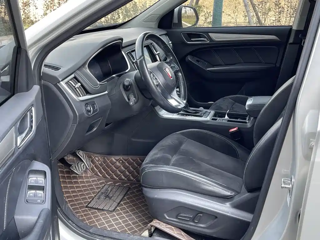 ROEWE RX5 NEW ENERGY