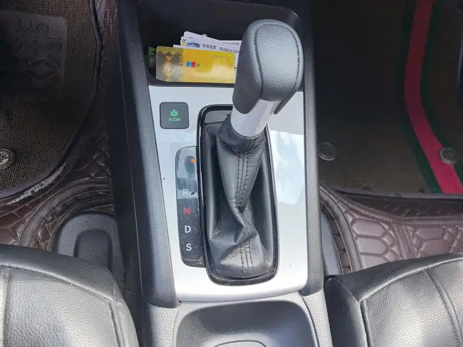 Honda Fit — миниатюра 16
