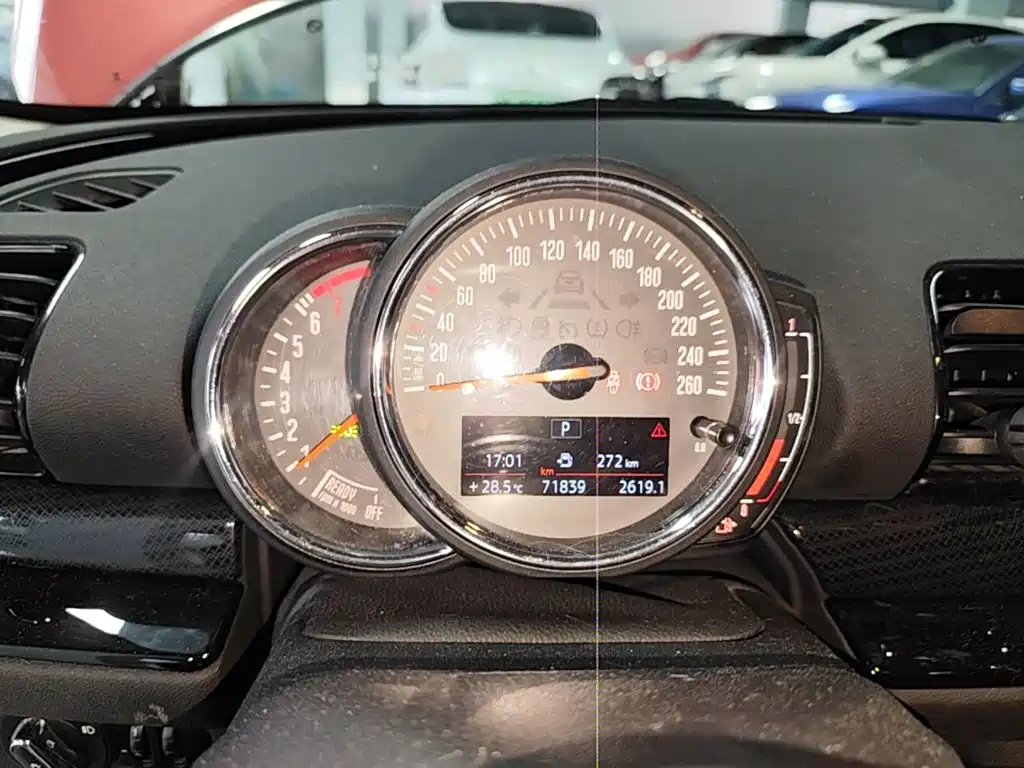 MINI Mini Clubman — миниатюра 8