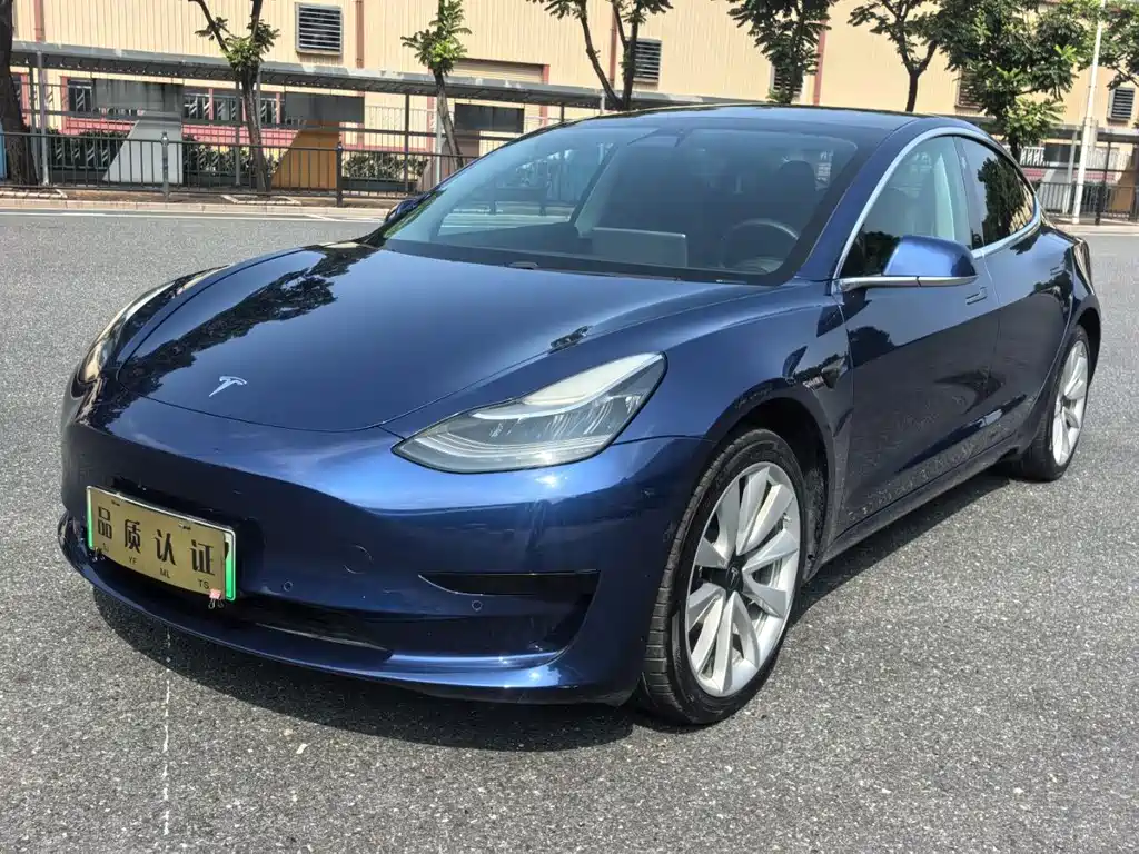 Tesla Model 3 — фотографии объявления, Фото 4