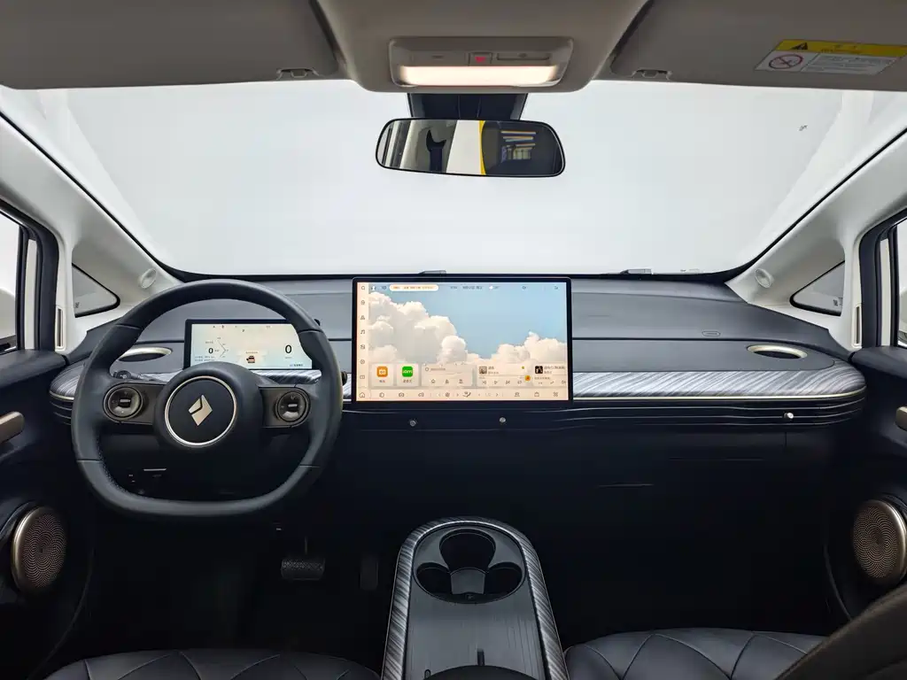 Baojun Yunduo — миниатюра 11