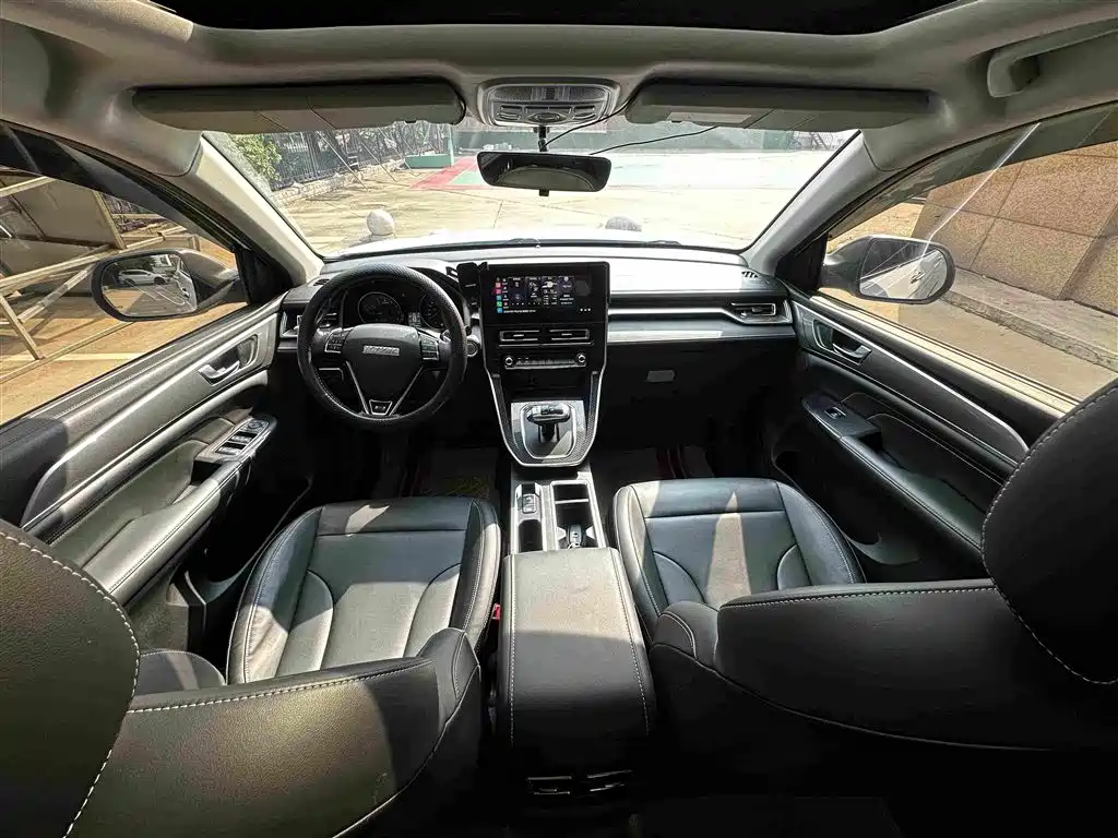 Haval M6 — миниатюра 13