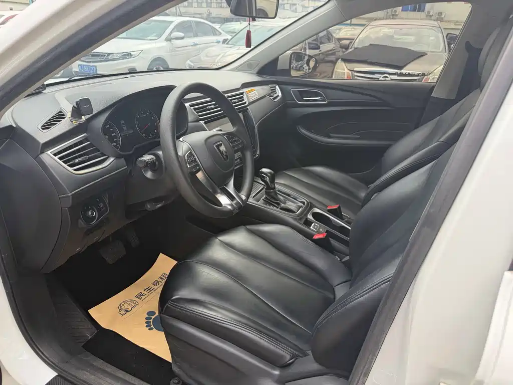 Roewe i5 — миниатюра 7