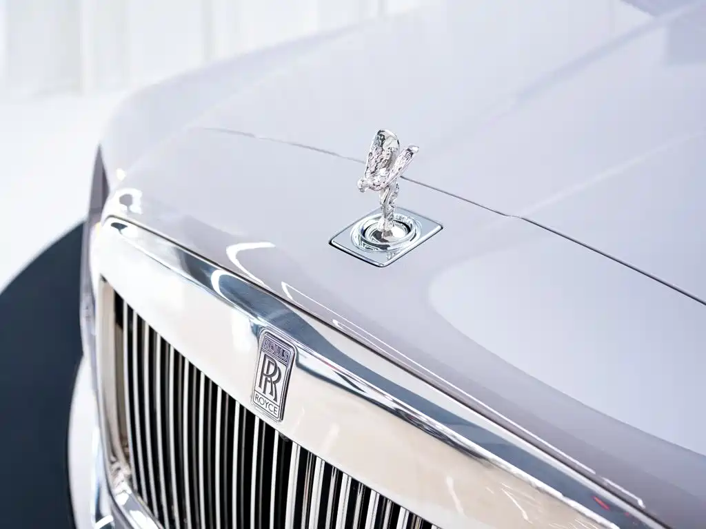 Rolls-Royce Cullinan — миниатюра 22