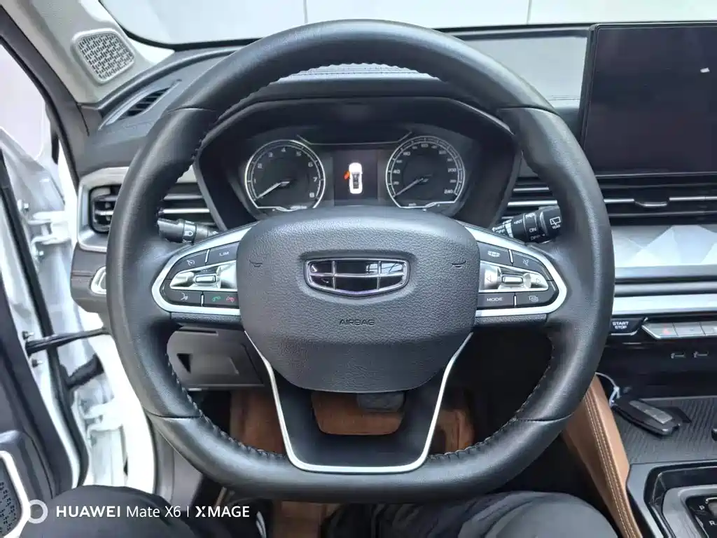 Geely Vision X6 — миниатюра 16